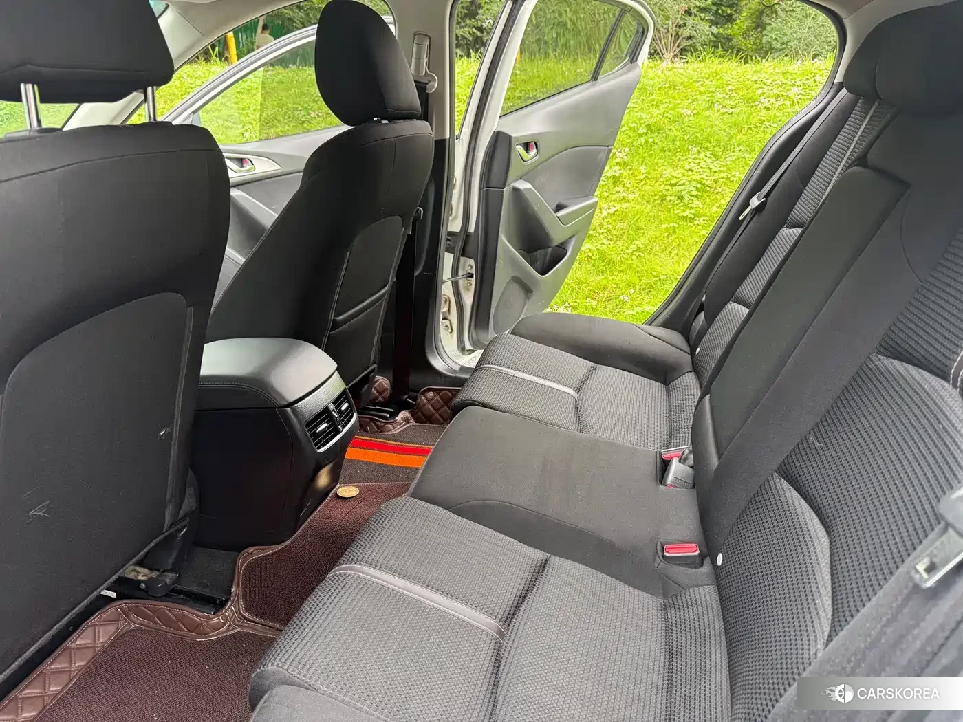 Mazda 3 id 4679924 из Китая 9