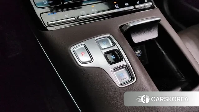 Hyundai The New Grandeur IG Hybrid id 3655547 из Кореи 19