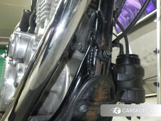Yamaha SR400 id 4236858 из Японии 23