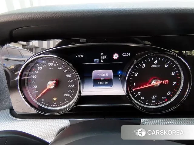 Mercedes-Benz E-Class W213 id 3464996 из Кореи 19