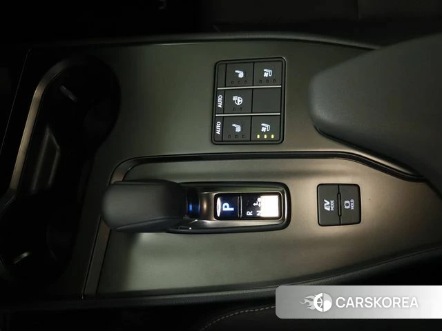 Lexus UX300h id 4879499 из Кореи 14