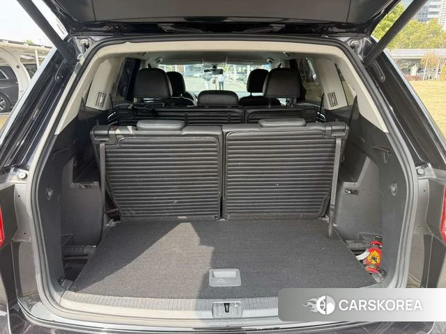 Volkswagen Tourang id 4219790 из Китая 16