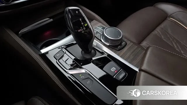 BMW 5 Series (G30) id 3050071 из Кореи 19