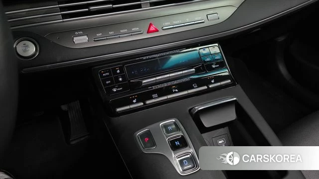 Hyundai The New Grandeur IG id 4382729 из Кореи 19