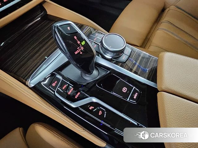 BMW 5 Series (G30) id 3838859 из Кореи 19