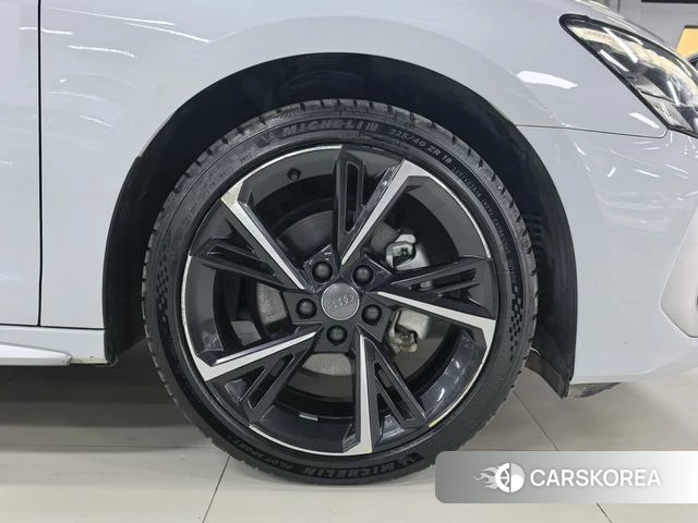 Audi A3 id 4279074 из Китая 22