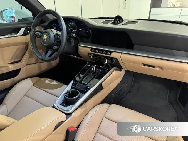 Porsche 911(992) id 2891203 из Кореи 11