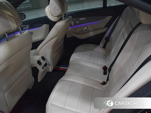 Mercedes-Benz E-Class W213 id 4354797 из Кореи 19