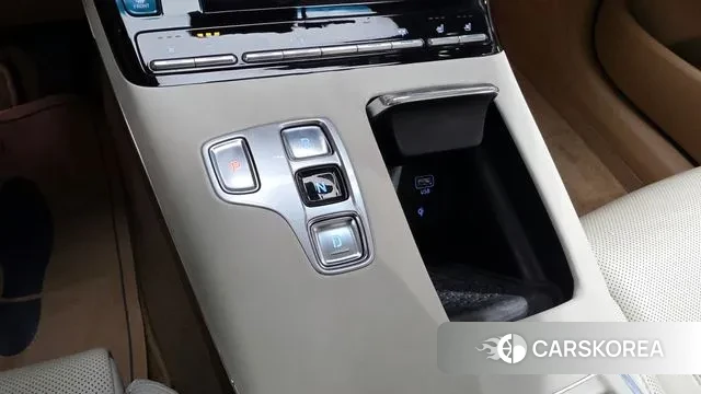 Hyundai The New Grandeur IG Hybrid id 3469109 из Кореи 19