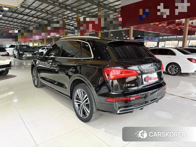 Audi Q5L id 3901953 из Китая 9