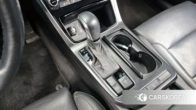 Hyundai Grandeur IG Hybrid id 3779100 из Кореи 19