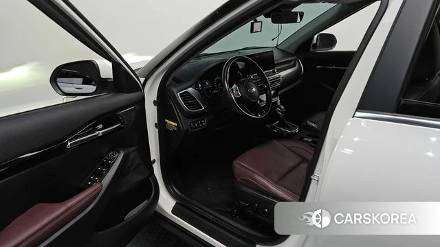 Kia Seltos id 4882200 из Кореи 32