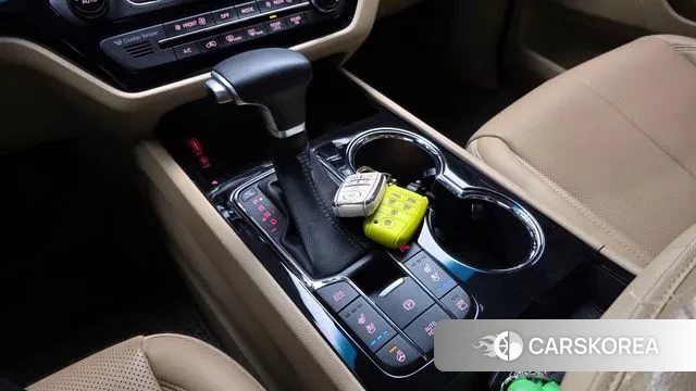 Kia The New Carnival id 3736338 из Кореи 19