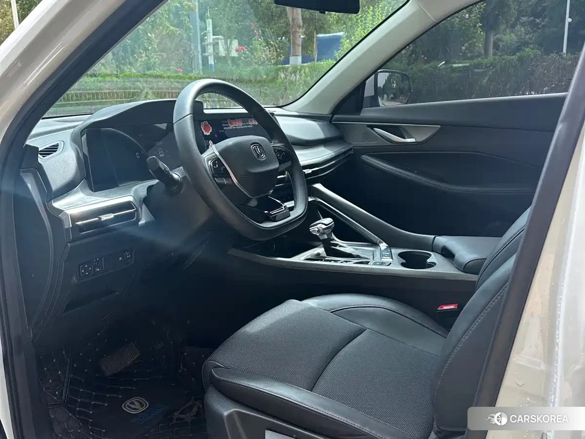 Chang'an CS35PLUS id 4679593 из Китая 19