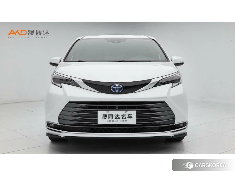 Toyota Sienna id 4438599 из Китая 10