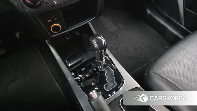 Ssangyong New Style Korando C id 3563242 из Кореи 19