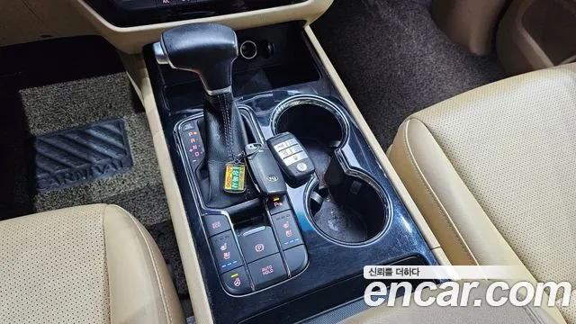 Kia The New Carnival id 2406326 из Кореи 19