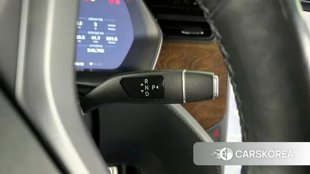 Tesla Model X id 3188225 из Кореи 19