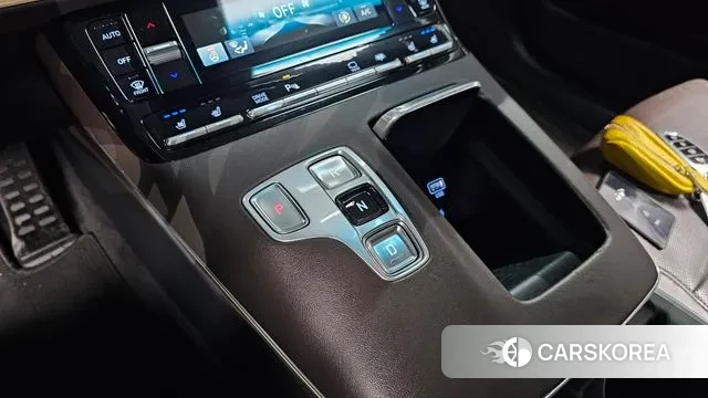 Hyundai The New Grandeur IG id 3302151 из Кореи 19