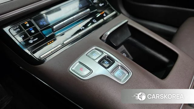 Hyundai The New Grandeur IG id 3852287 из Кореи 19