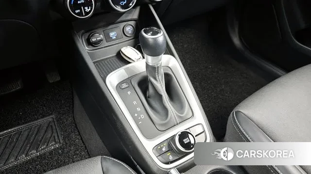 Hyundai Venue id 3484701 из Кореи 19