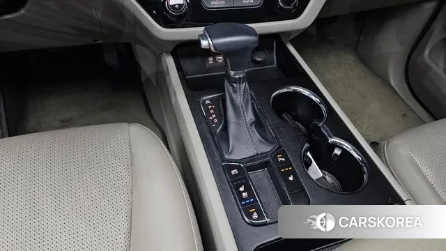 Kia The New Carnival id 3599093 из Кореи 19