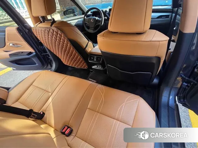 Lexus ES300h 7th generation id 3615109 из Кореи 10