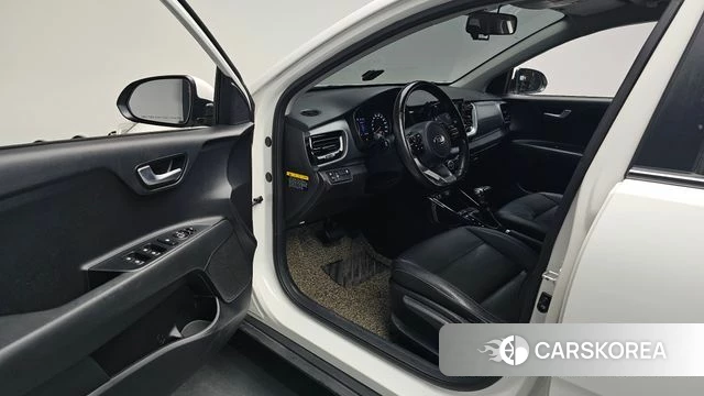 Kia Stonic id 4435673 из Кореи 32