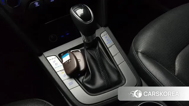 Hyundai Avante AD id 3060853 из Кореи 19