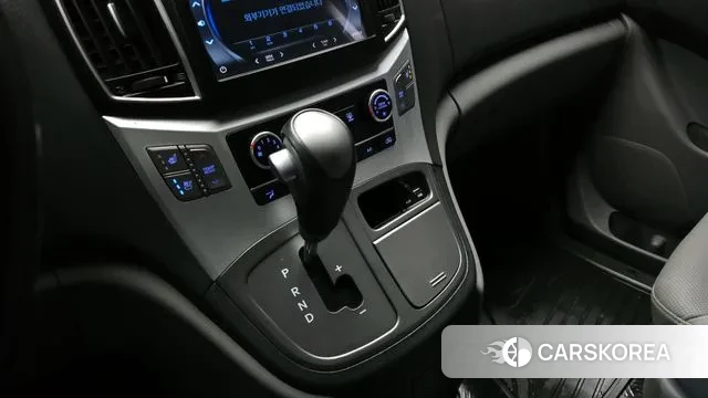 Hyundai The New Grand Starex id 3552332 из Кореи 19