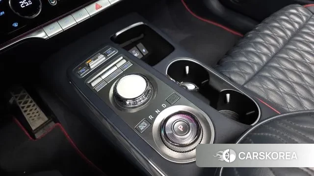 Genesis GV70 id 3509056 из Кореи 19