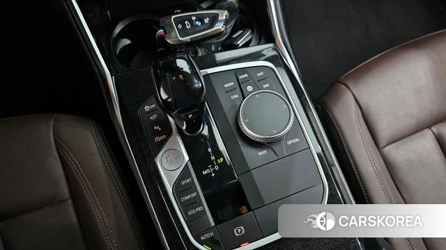 BMW 3 Series (G20) id 4187307 из Кореи 19