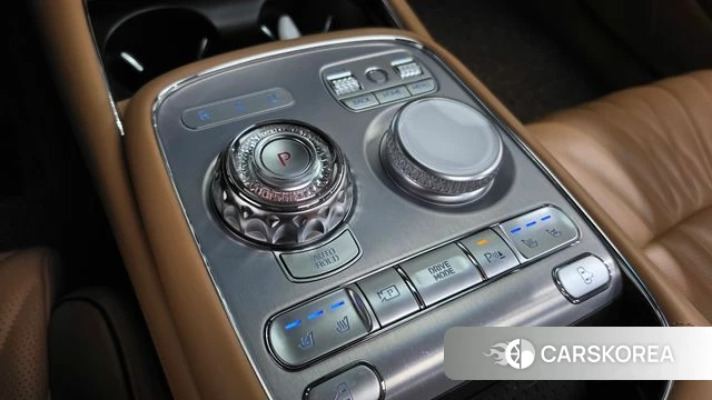 Genesis G90 (RS4) id 4687913 из Кореи 19