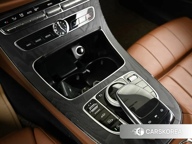 Mercedes-Benz E-Class W213 id 3834803 из Кореи 19