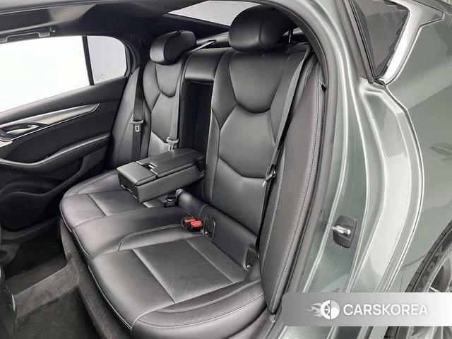 Cadillac CT5 id 4182461 из Китая 27