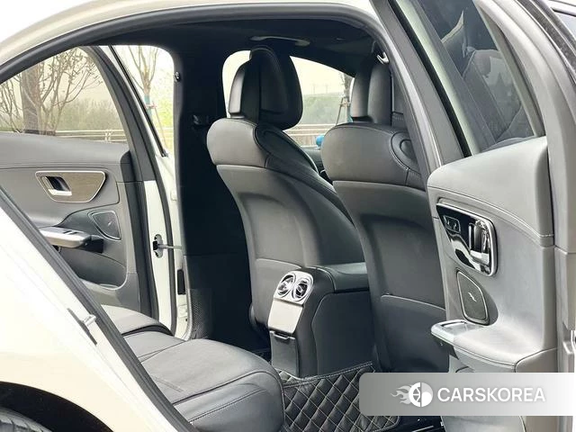 Mercedes-Benz Class C id 4334743 из Китая 15