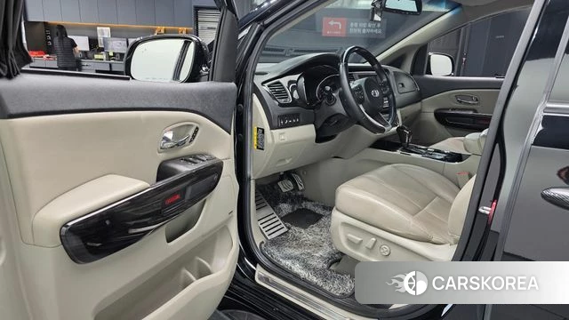 Kia The New Carnival id 4345571 из Кореи 32