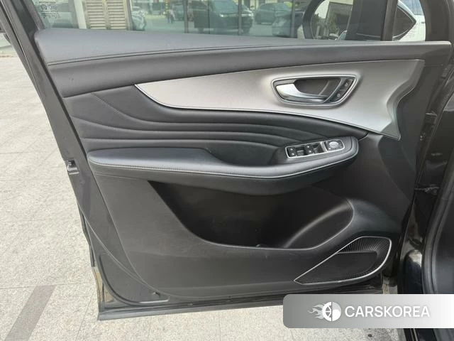 Roewe RX5 MAX id 4220892 из Китая 26
