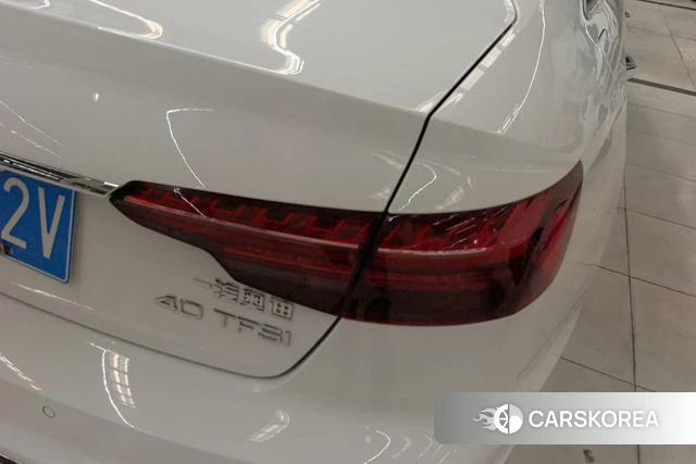Audi A4L id 4260787 из Китая 16