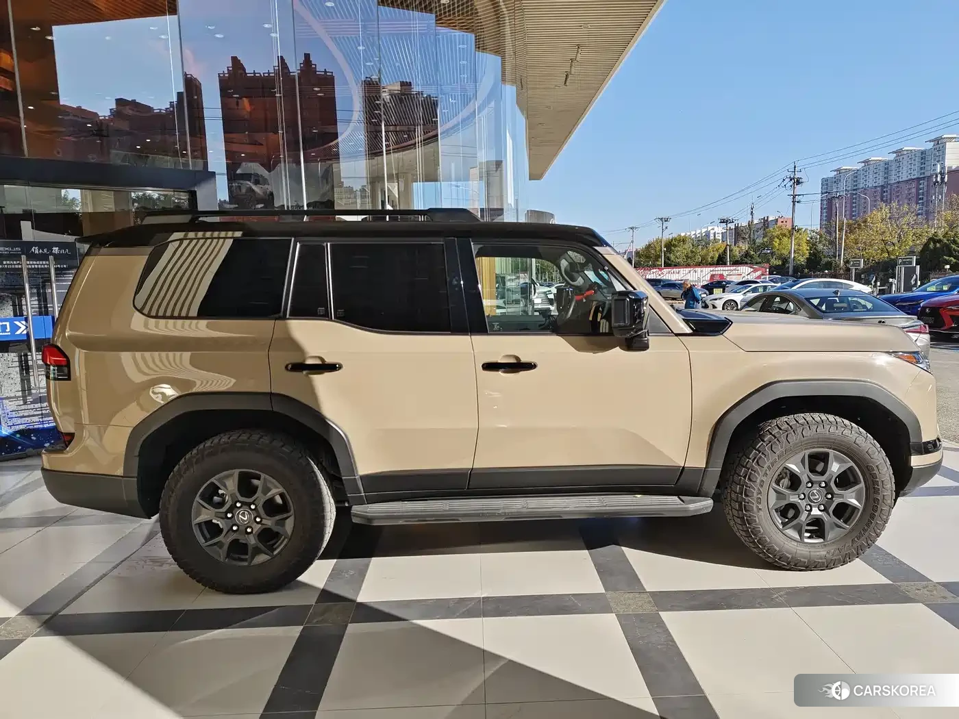 Lexus GX id 4589451 из Китая 22