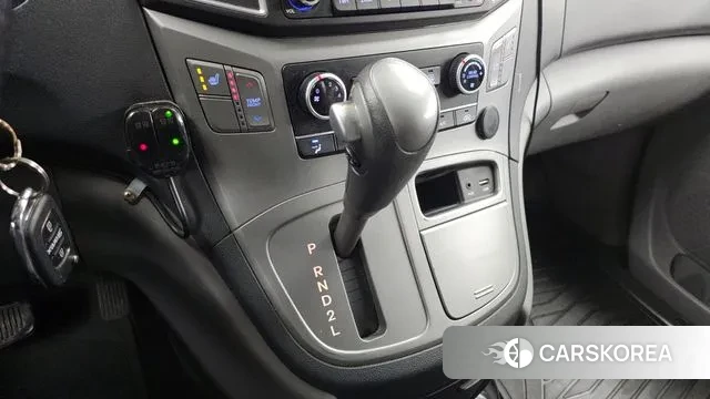 Hyundai The New Grand Starex id 3583390 из Кореи 19