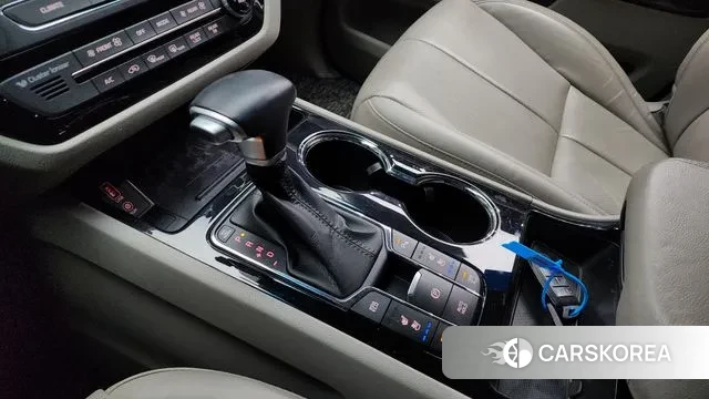 Kia The New Carnival id 3449332 из Кореи 19