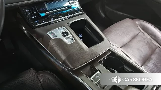 Hyundai The New Grandeur IG id 3402579 из Кореи 19