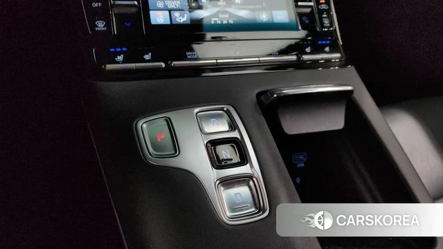 Hyundai The New Grandeur IG Hybrid id 4396286 из Кореи 32