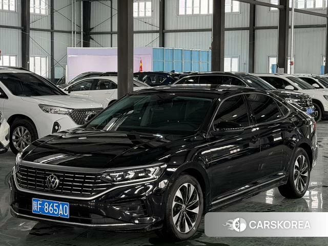 Volkswagen Passat id 4342156 из Китая 17
