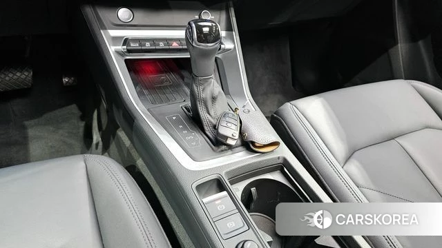 Audi Q3 (F3) id 4377281 из Кореи 30