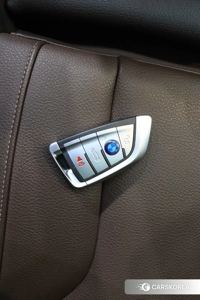 BMW 1 series id 4275757 из Китая 19