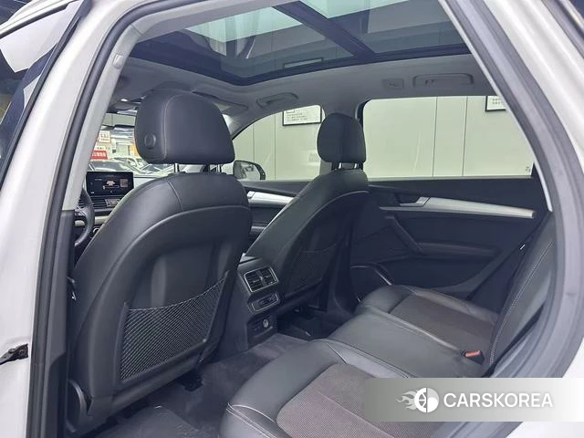 Audi Q5L id 4213110 из Китая 9