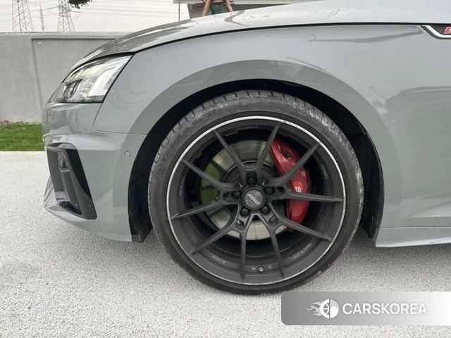 Audi S5 id 4272748 из Китая 18