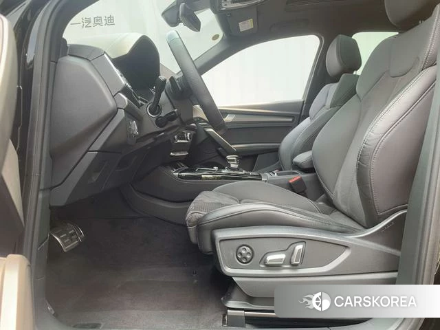 Audi Q5L Sportback id 4261545 из Китая 20